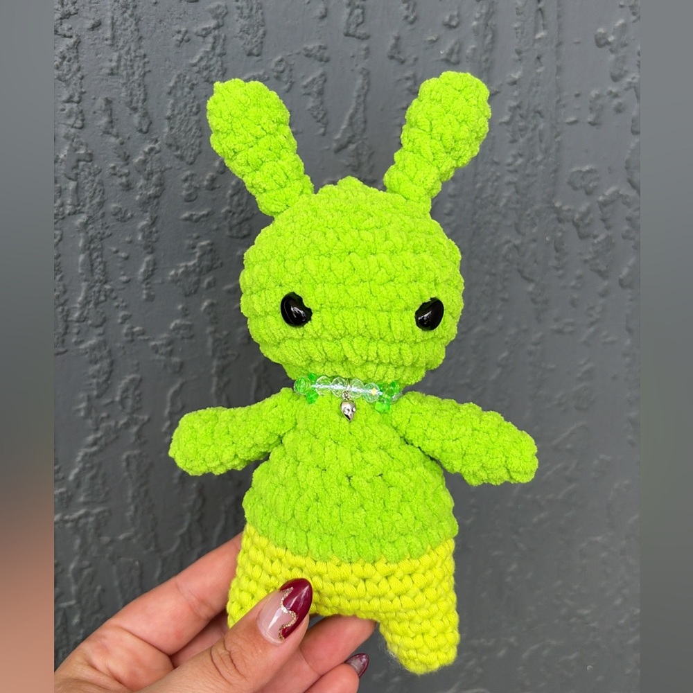 Kevin the Alien Amigruimi Plush 👽